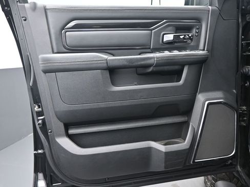 Used 2022 RAM 2500 Power Wagon image 12