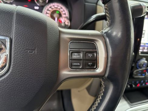 Used 2018 RAM 3500 Laramie Longhorn image 55