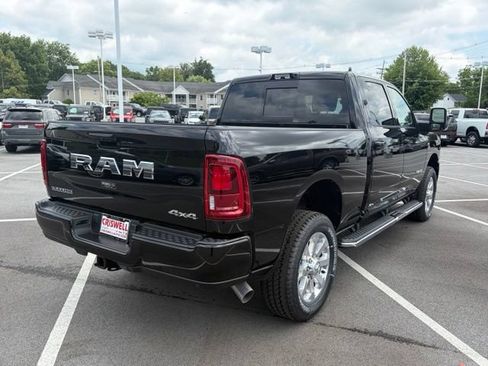 New 2026 RAM 2500 Laramie w/ Towing Technology Group AWD/4WD image 8