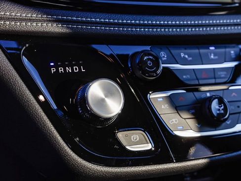 New 2026 Chrysler Pacifica Select w/ S Appearance Package image 23