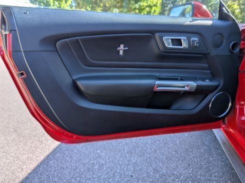 Used 2019 Ford Mustang GT Premium w/ GT Performance Package image 12