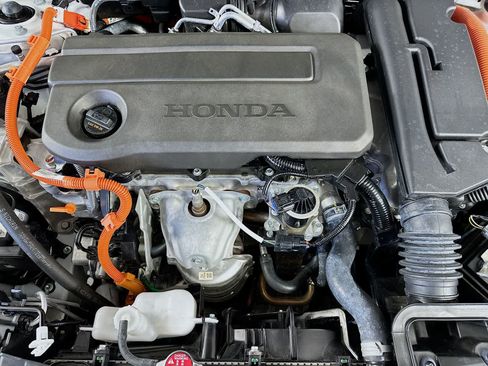 Used 2025 Honda Civic Sport Touring image 9