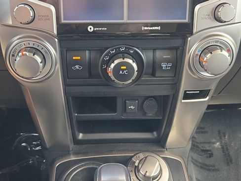 Used 2024 Toyota 4Runner SR5 AWD/4WD image 18