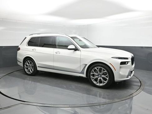 New 2026 BMW X7 xDrive40i AWD/4WD image 17
