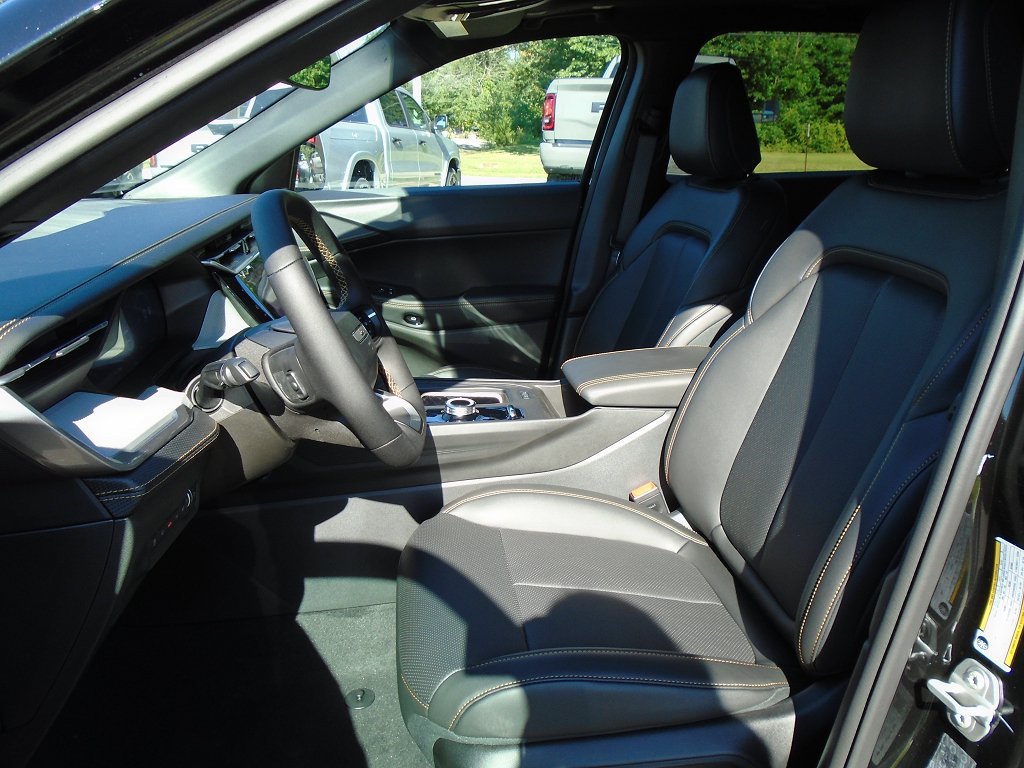 New 2026 Jeep Cherokee Overland AWD/4WD image 6