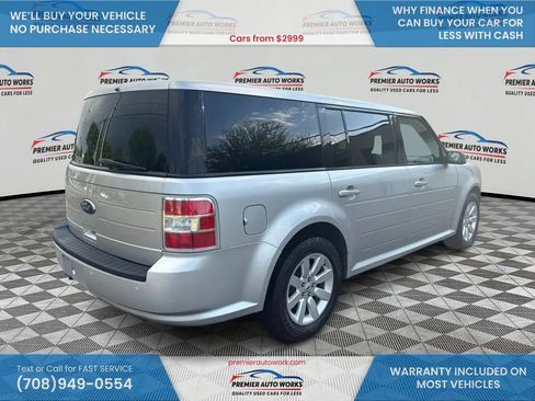 Used 2009 Ford Flex SE FWD image 4