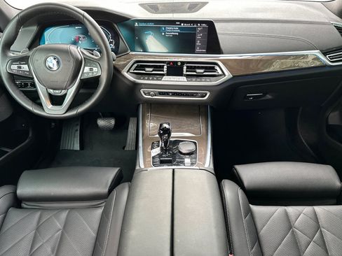 Certified 2023 BMW X5 xDrive45e w/ Climate Comfort Package image 17