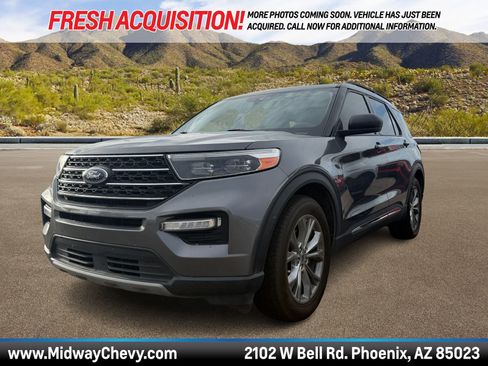 Used 2022 Ford Explorer XLT w/ Equipment Group 202A image 1