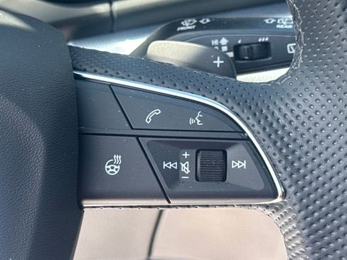 Used 2025 Audi Q5 2.0T Premium Plus AWD/4WD image 36