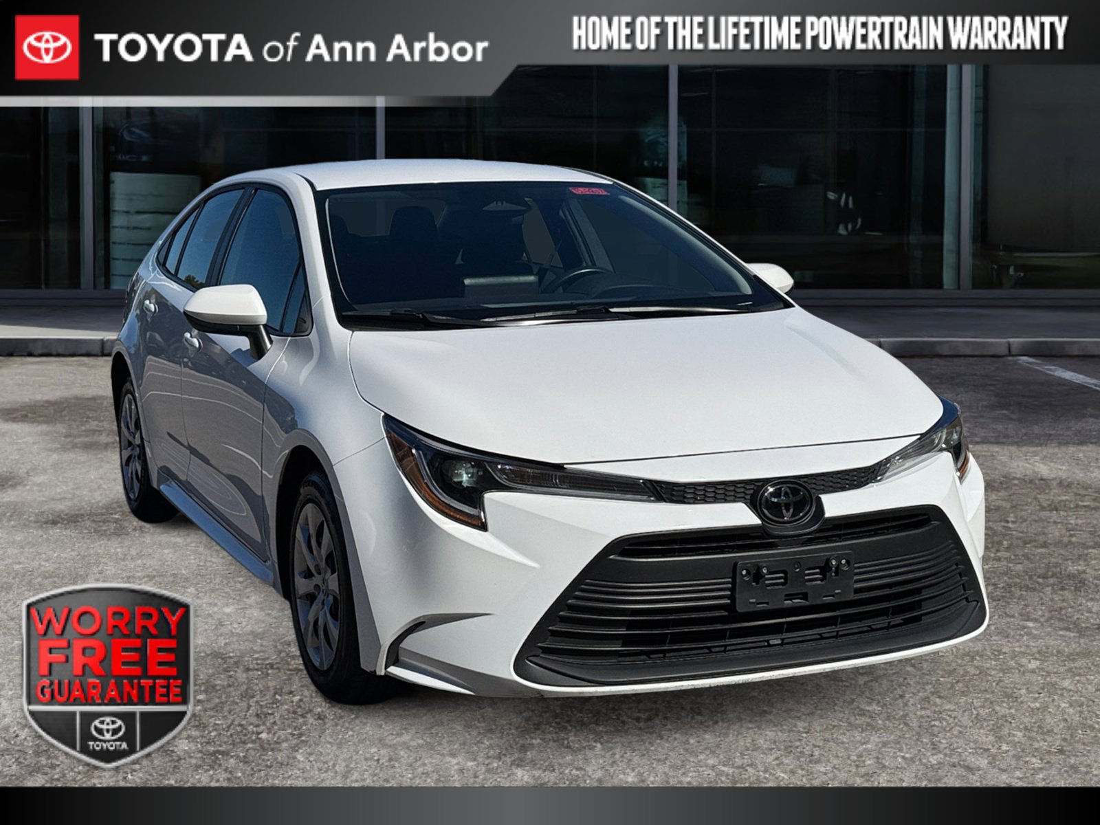 Used 2025 Toyota Corolla LE FWD image 1