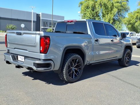 Used 2025 GMC Sierra 1500 Denali w/ Denali Reserve Package AWD/4WD image 5
