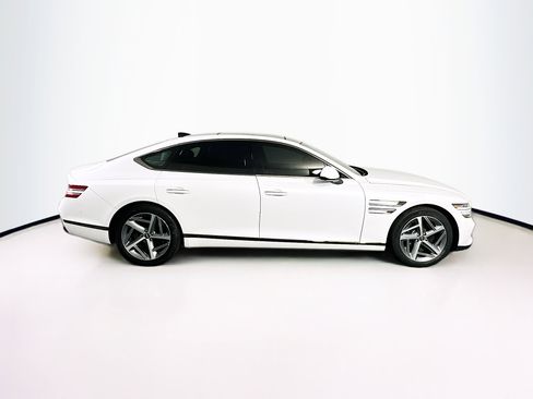 Used 2023 Genesis G80 2.5T w/ Sport Prestige Package image 10