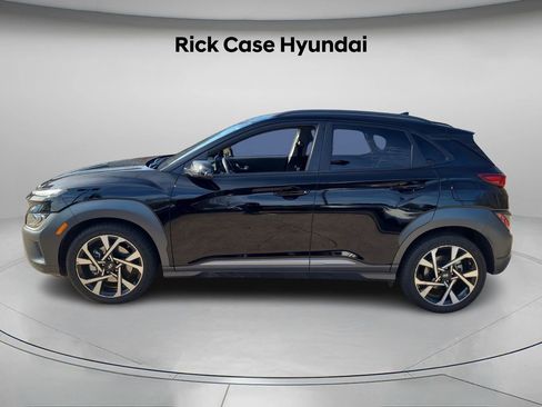 Used 2023 Hyundai Kona Limited image 3