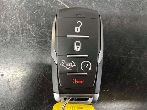 Used 2025 RAM 1500 Big Horn AWD/4WD image 17