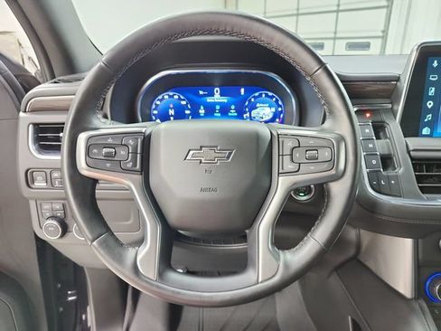 Used 2024 Chevrolet Tahoe Z71 w/ Luxury Package AWD/4WD image 23