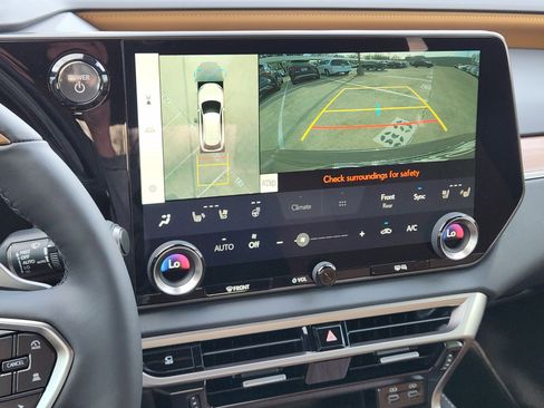 New 2026 Lexus RX 450h AWD image 12