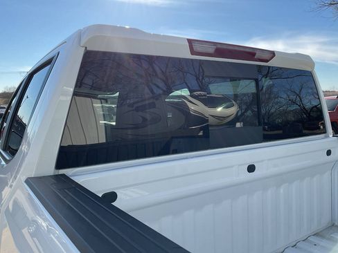 Used 2020 Chevrolet Silverado 1500 LT w/ All-Star Edition AWD/4WD image 11