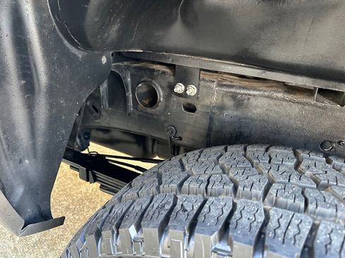 Used 2007 GMC Sierra 2500 SLE w/ Z71 Off-Road Package image 50