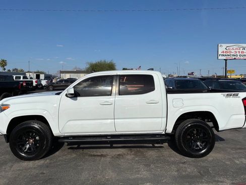 Used 2018 Toyota Tacoma SR w/ SR Convenience Package RWD image 3
