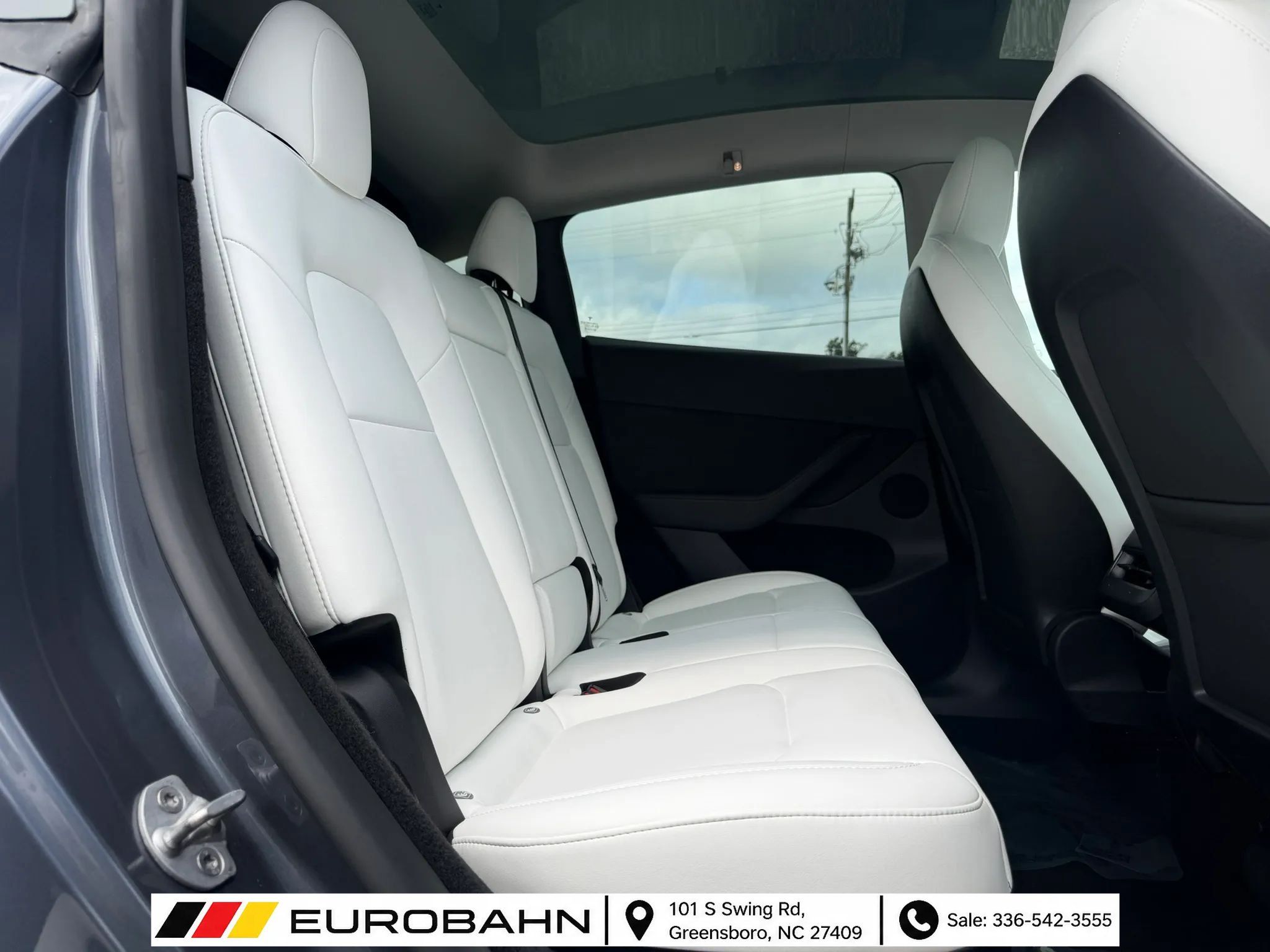 Used 2023 Tesla Model Y Performance AWD/4WD image 17