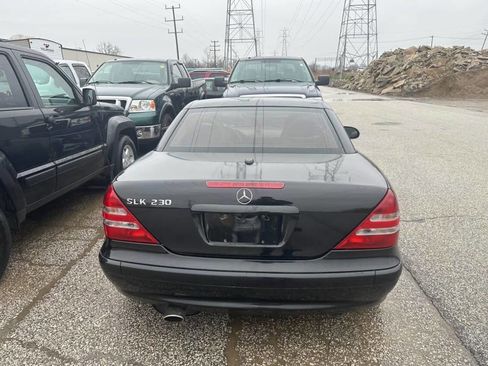 Used 2004 Mercedes-Benz SLK 230 image 5