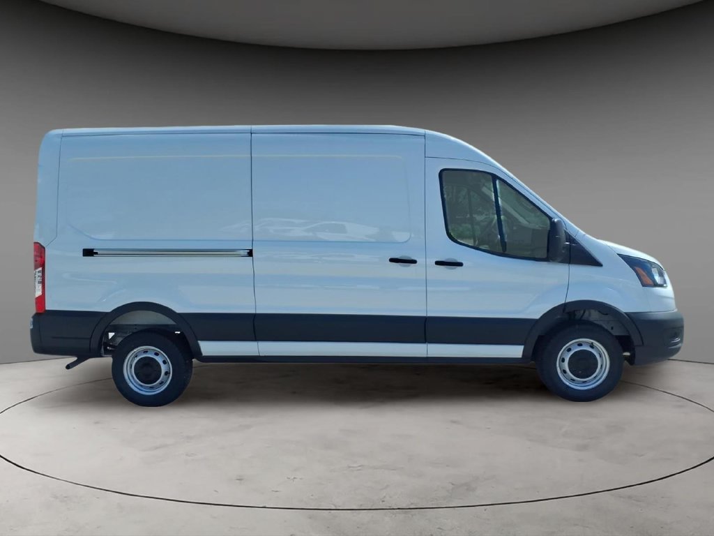 New 2026 Ford Transit 250 148 Medium Roof RWD image 5