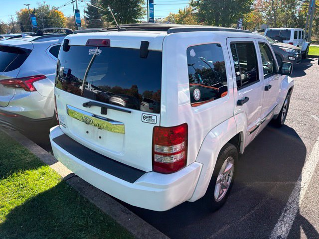 Used 2010 Jeep Liberty Limited AWD/4WD image 17