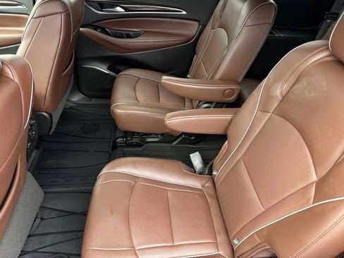 Used 2020 Buick Enclave Avenir w/ Avenir Technology Package image 18