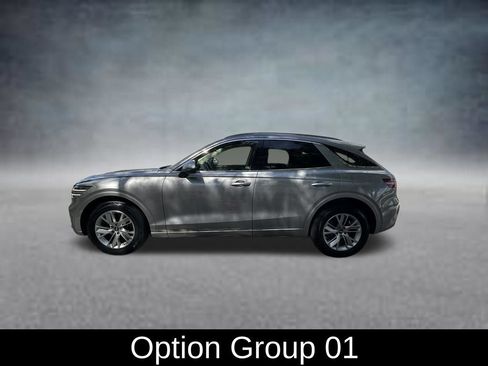 Used 2022 Genesis GV70 2.5T AWD/4WD image 4
