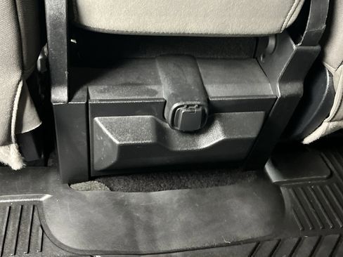 Used 2017 Ford F150 XLT w/ Equipment Group 302A Luxury image 13