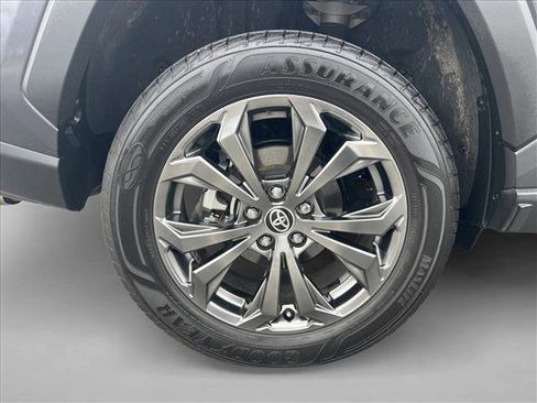 Used 2024 Toyota RAV4 Limited image 26