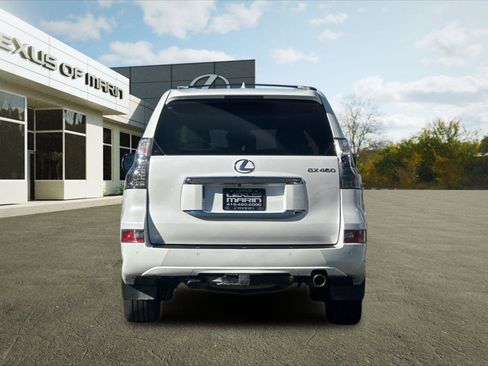 Used 2018 Lexus GX 460 Premium image 9