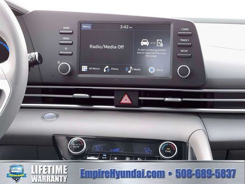 New 2026 Hyundai Elantra Sport FWD image 19