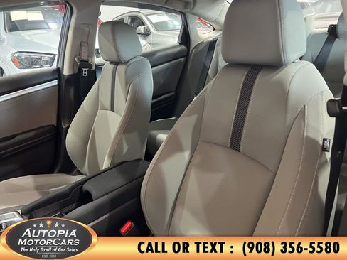 Used 2019 Honda Civic EX image 11