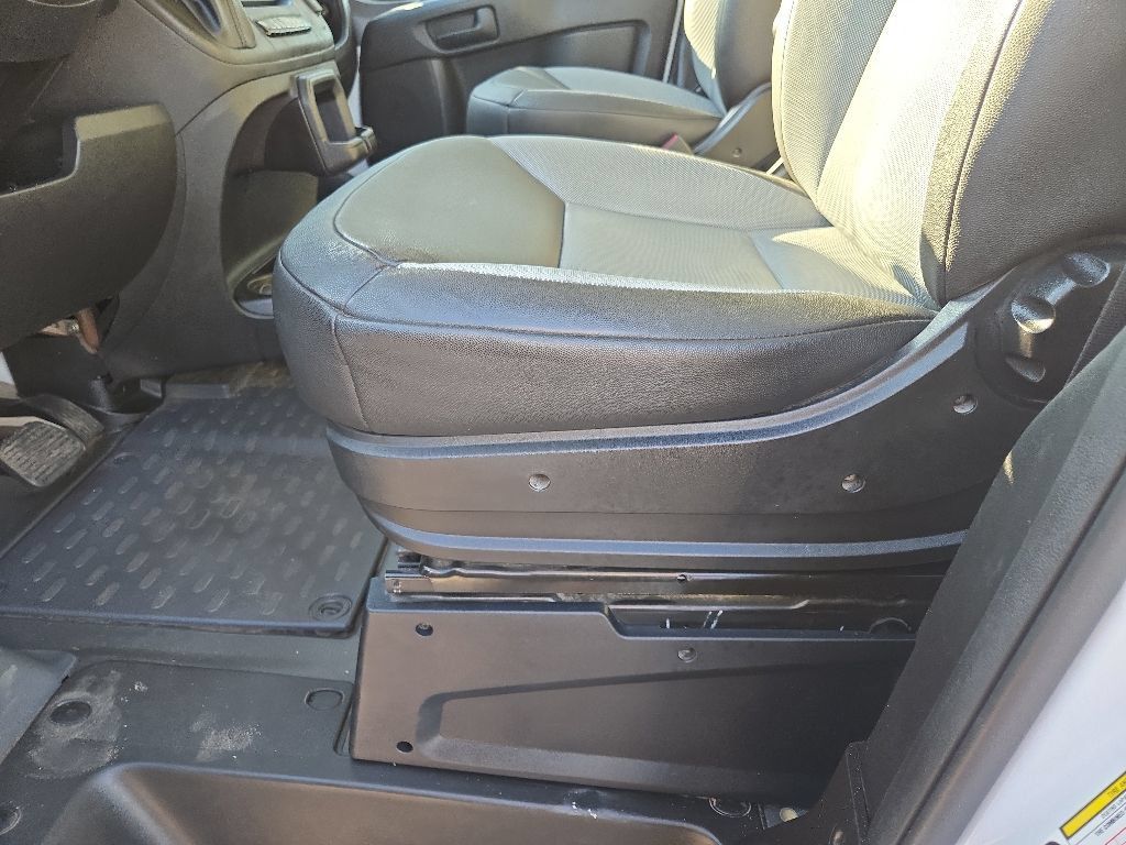 Used 2025 RAM ProMaster 2500 w/ Convenience Group FWD image 32