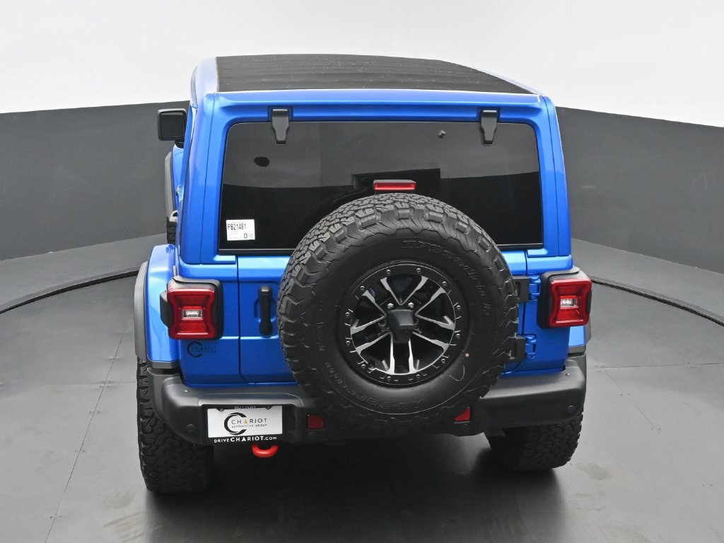 Used 2025 Jeep Wrangler Unlimited Rubicon AWD/4WD image 45