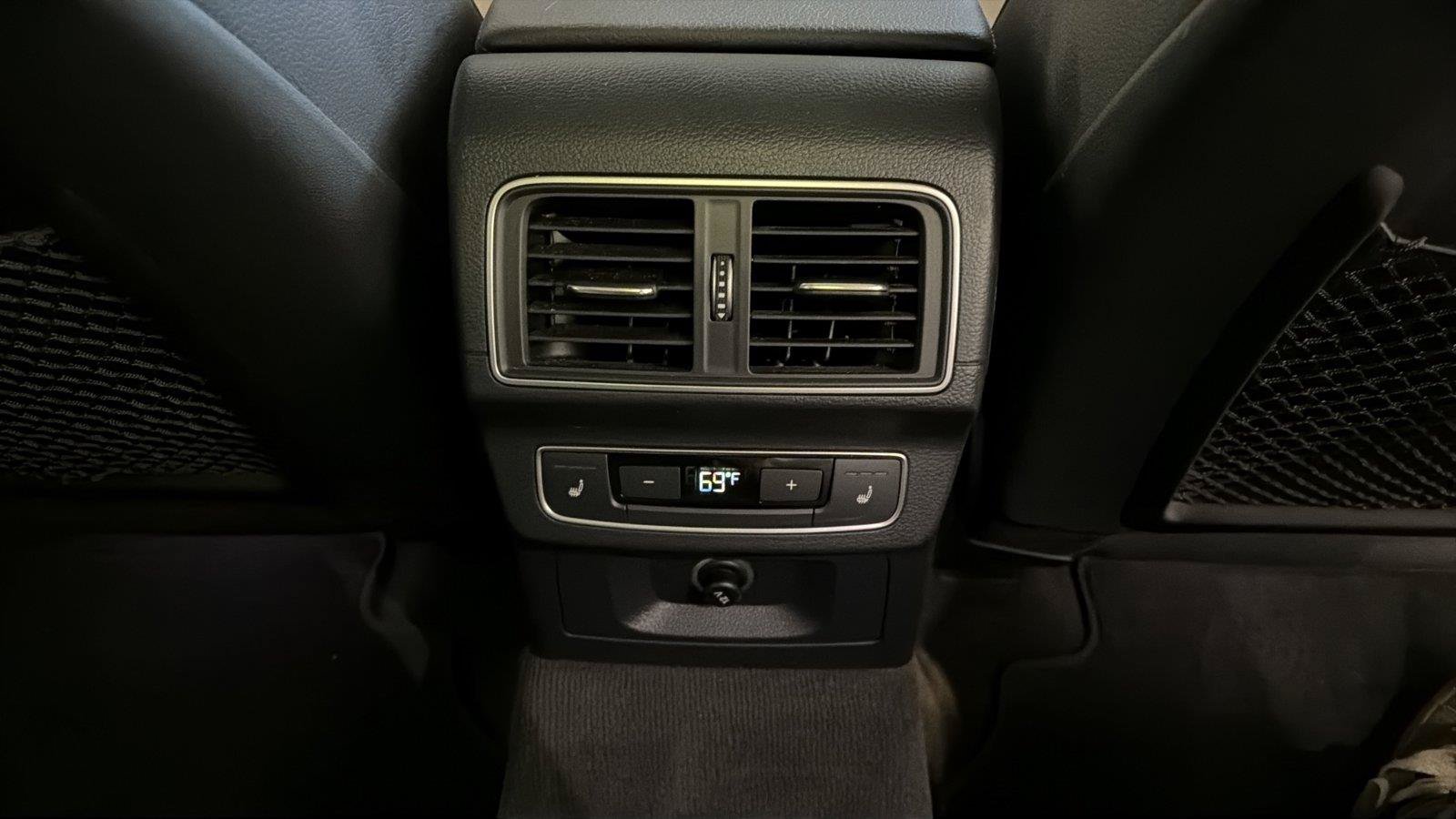 Used 2018 Audi Q5 2.0T Premium Plus w/ Premium Plus Package AWD/4WD image 25