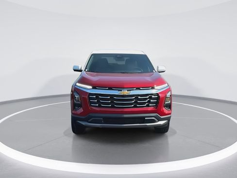 New 2026 Chevrolet Equinox LT w/ Convenience Package II FWD image 3