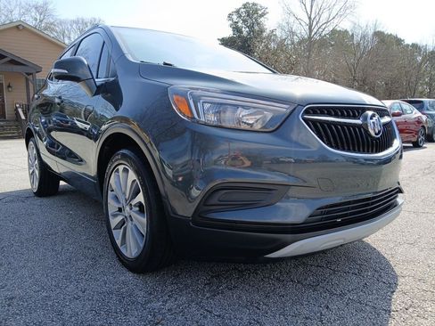 Used 2018 Buick Encore Preferred image 4