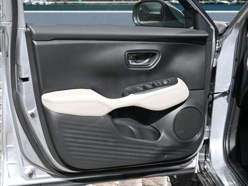 New 2026 Honda HR-V EX-L image 14