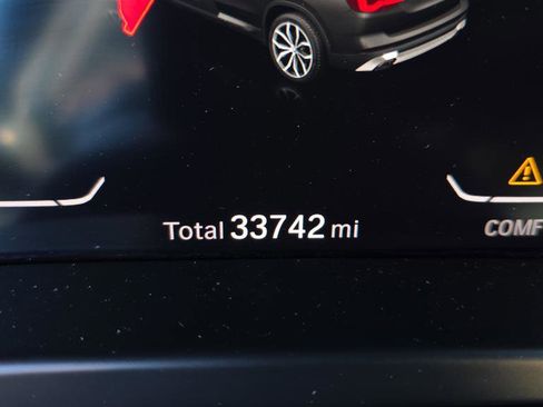 Used 2022 BMW X3 xDrive30i w/ Premium Package 2 image 20