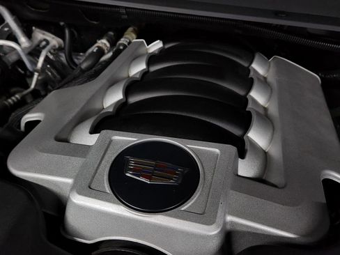 Used 2020 Cadillac Escalade Luxury w/ LPO, Radiant Package image 53