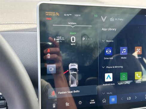 New 2024 VinFast VF 9 Plus image 31