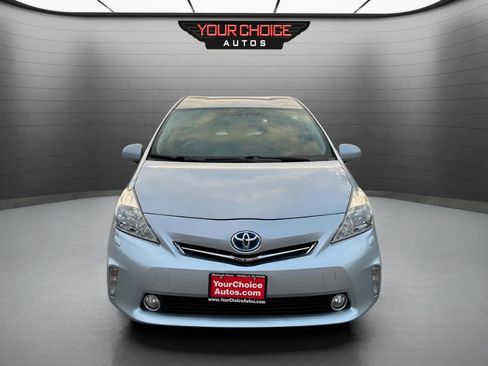 Used 2013 Toyota Prius V Five image 8