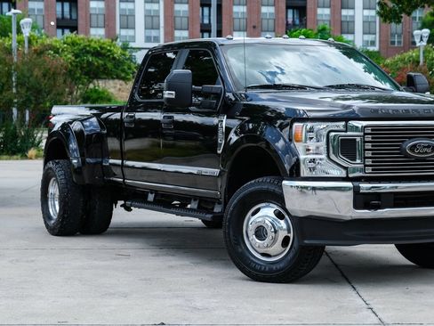 Used 2020 Ford F350 XL w/ STX Appearance Package AWD/4WD image 2