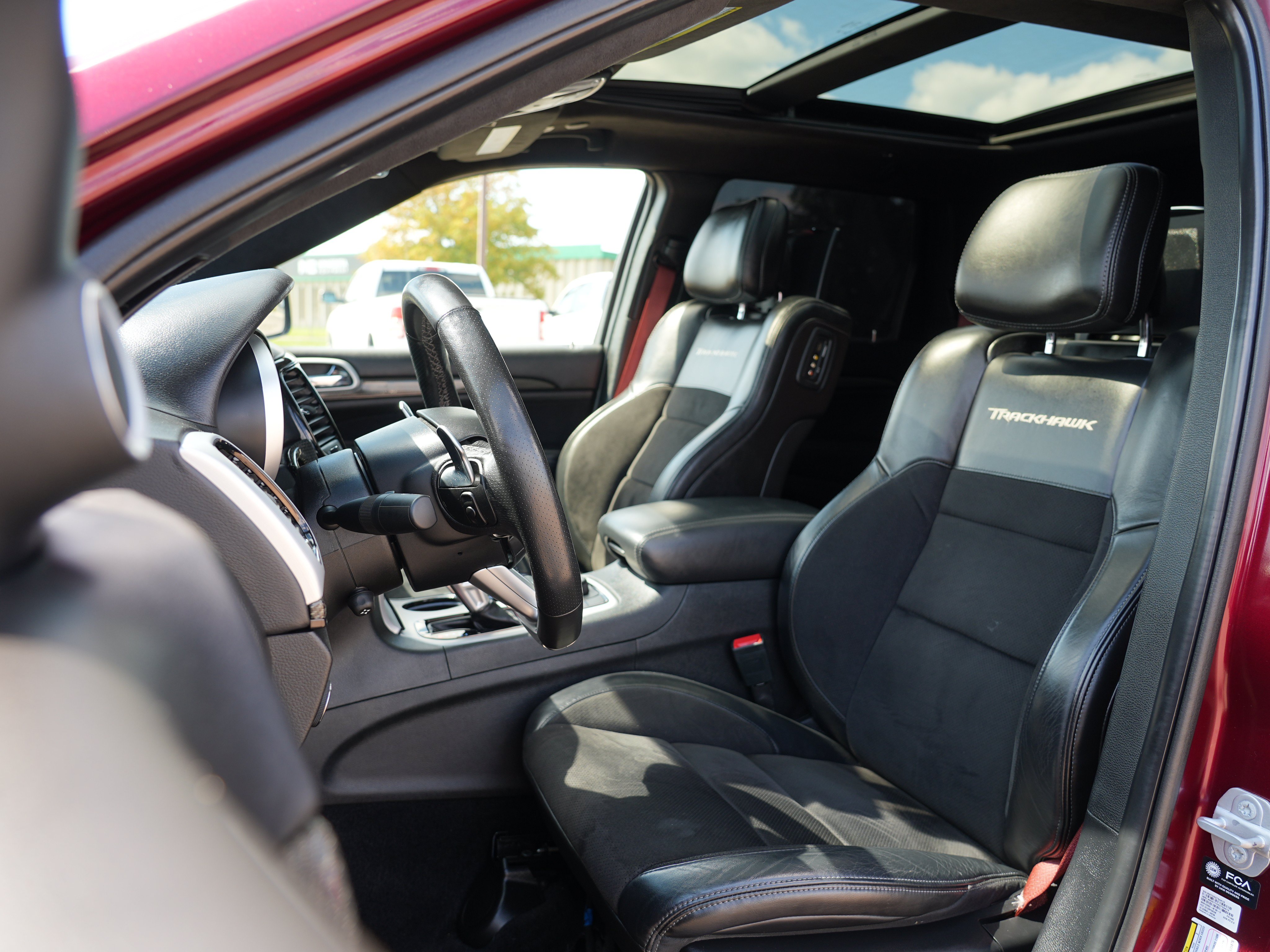 Used 2021 Jeep Grand Cherokee Trackhawk w/ Trailer Tow Group IV AWD/4WD image 12