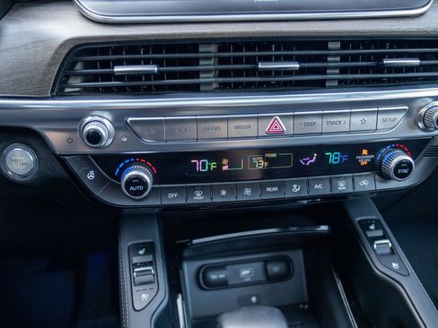 Used 2022 Kia Telluride EX w/ Towing Package image 18