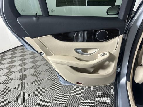 Certified 2022 Mercedes-Benz GLC 300 GLC 300 image 24