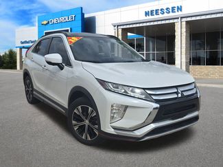 Used 2018 Mitsubishi Eclipse Cross SE image 1