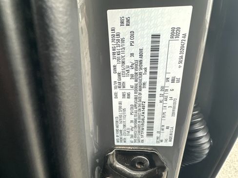 Certified 2020 Ford F150 Raptor w/ Equipment Group 802A Luxury image 28